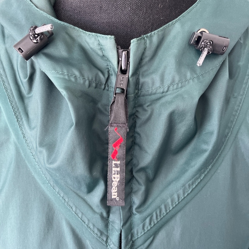 L.L.Bean Outdoors Men’s Large Green Hooded Rain Jacket Lightweight Shell - Picture 5 of 12